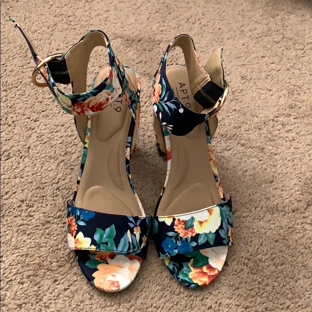 Dress shoes (heels)